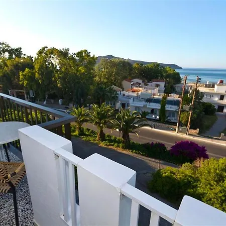 Abella Hotel 3*