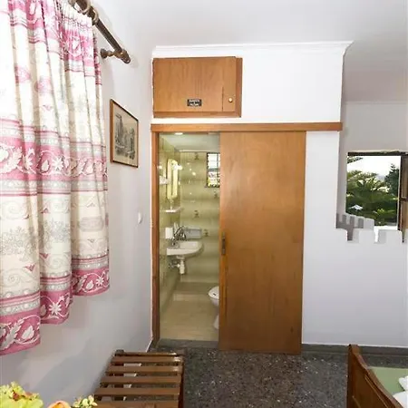 Abella Hotel