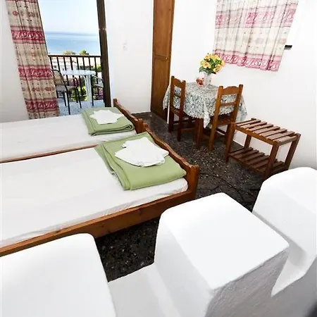 Abella Hotel 3*